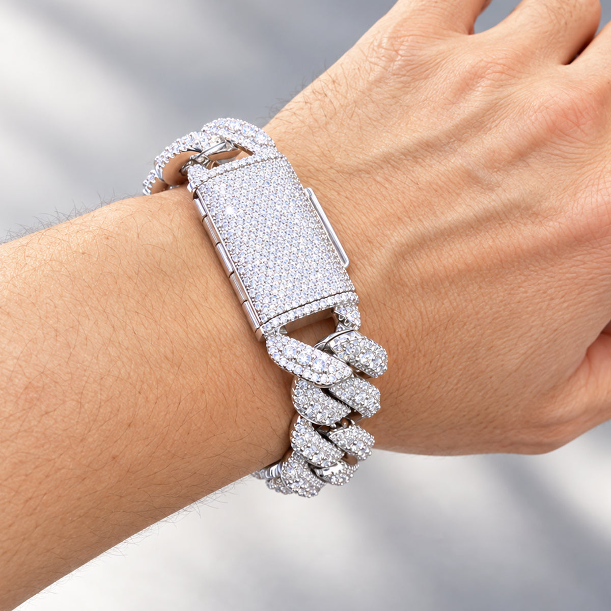 20mm Cuban Link Bracelet 8.5"