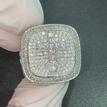 Cross Ring Size 9