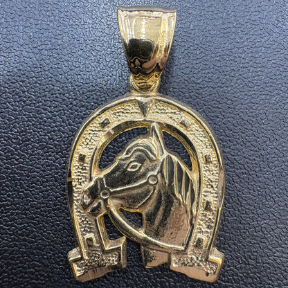 Horse Shoe Pendant