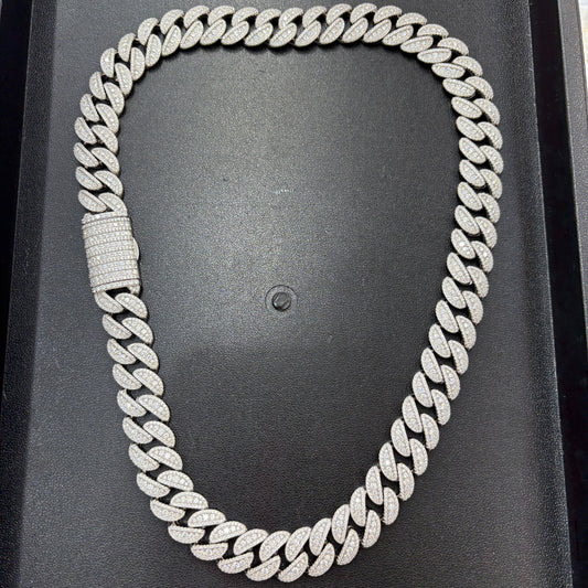 14mm Moissanite Cuban Link Chain 22"