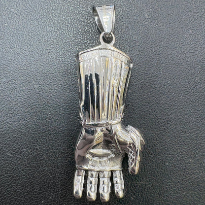 Marvel Avengers Thanos Infinity Gauntlet Pendant