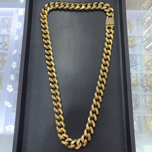 18mm Cuban Link Chain 30"