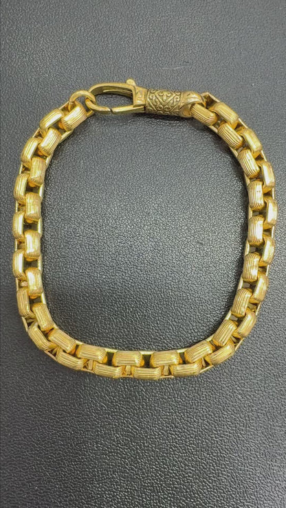 8mm Textured Box Bracelet 8.5"