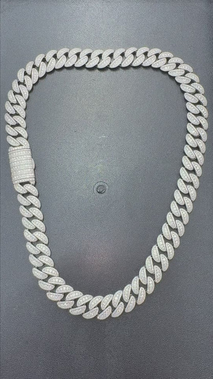 14mm Moissanite Cuban Link Chain 22"